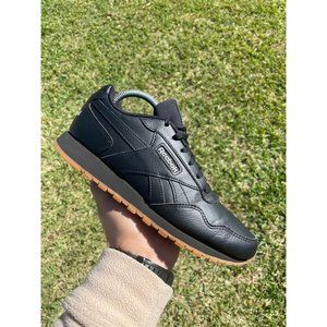 Reebok Classic Harman Black Walking Shoes Gum Sole Women's 9.5 CM9941 1Y3001